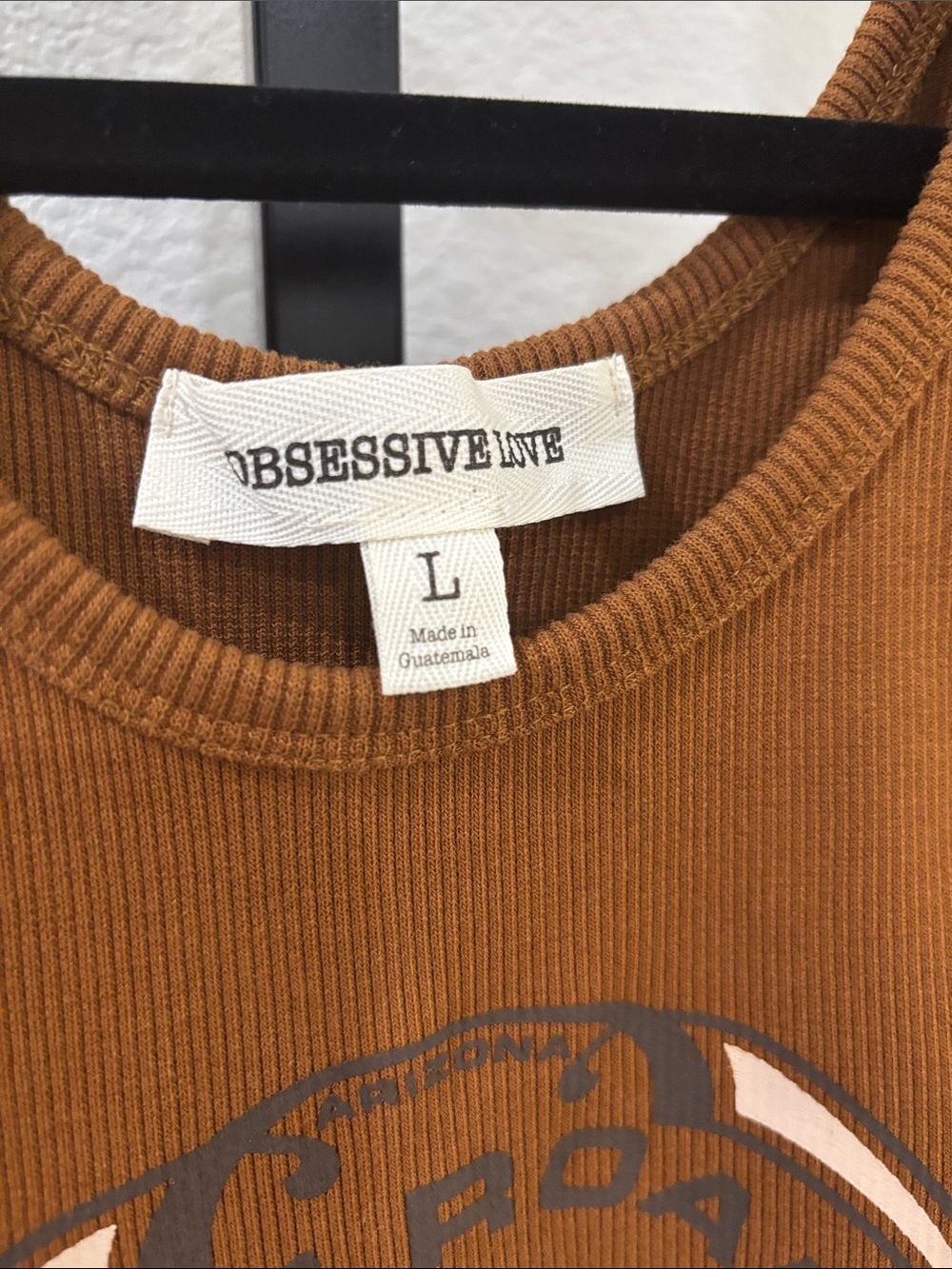 Obsessive Me Rust-Brown Ribbed Graphic Crop Tank sz L - Picture 3 of 5